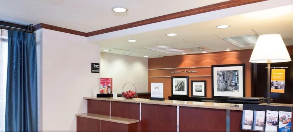 Hampton Inn & Suites Kokomo Exteriör bild