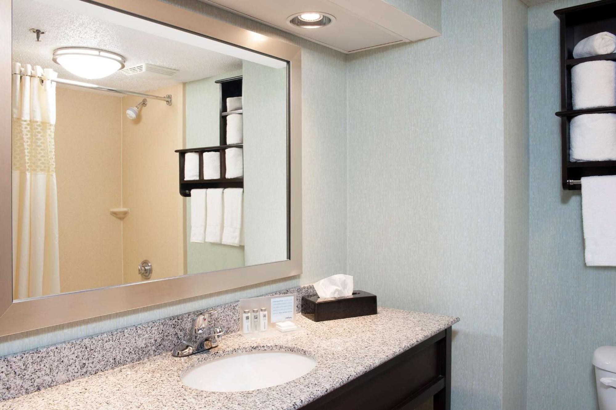 Hampton Inn & Suites Kokomo Exteriör bild