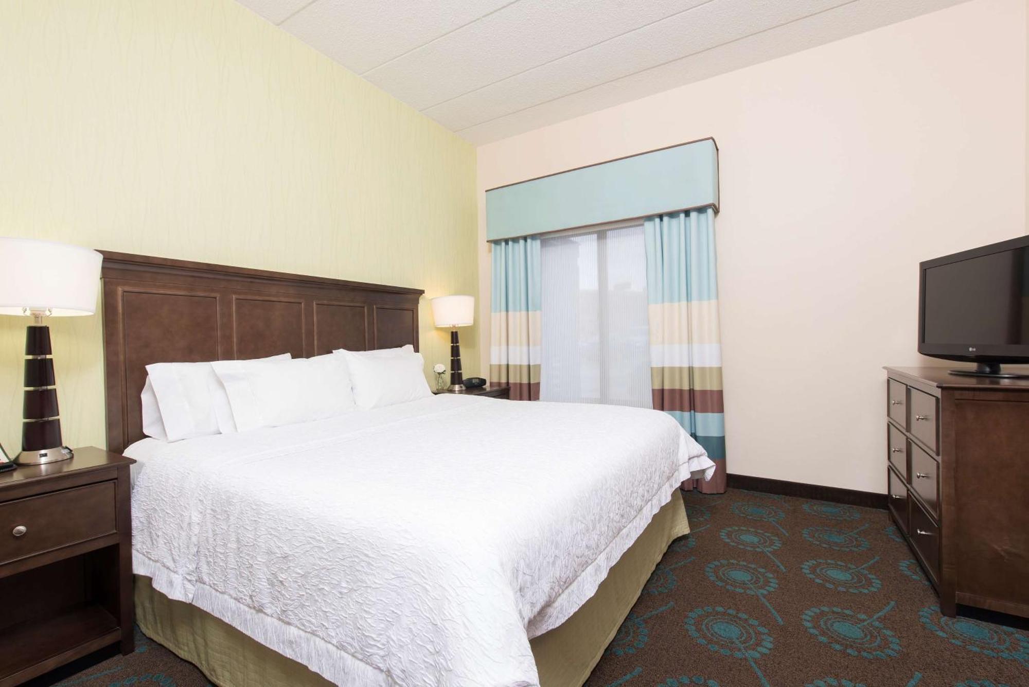 Hampton Inn & Suites Kokomo Exteriör bild