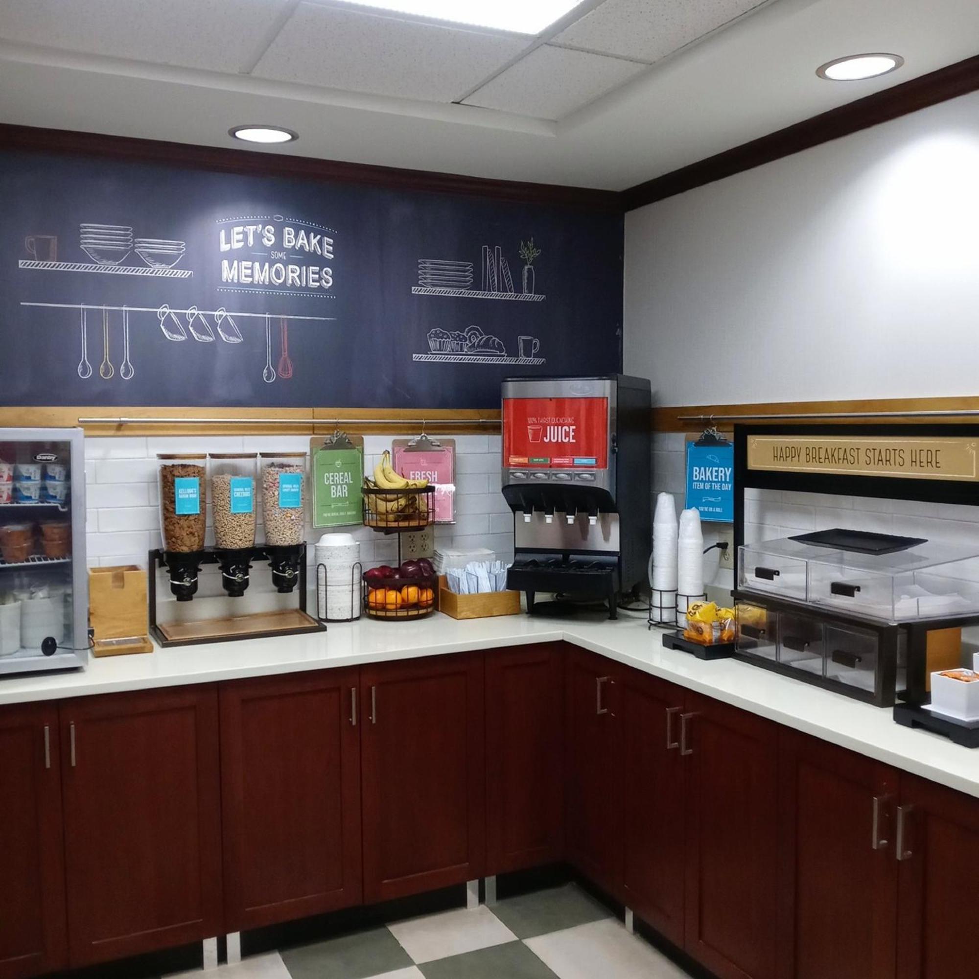 Hampton Inn & Suites Kokomo Exteriör bild